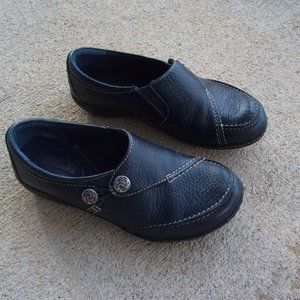 Clarks Bendables Ashland Alpine Navy, Size 5.5